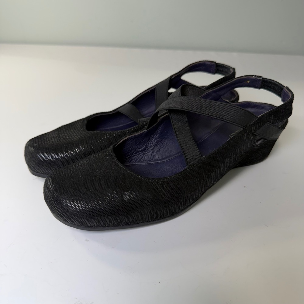 Vaneli‎ Womens Black Textured Slingback Wedge Shoes Elastic Straps Size 8W